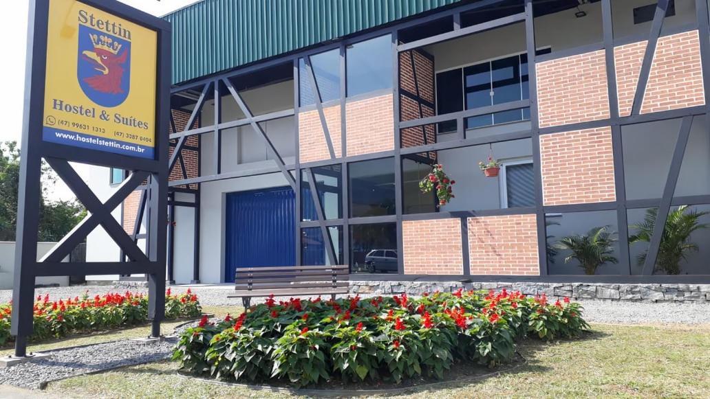 Hostel & Suites Stettin Pomerode Ngoại thất bức ảnh